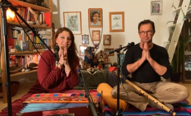 Kirtan: Chants of Joy